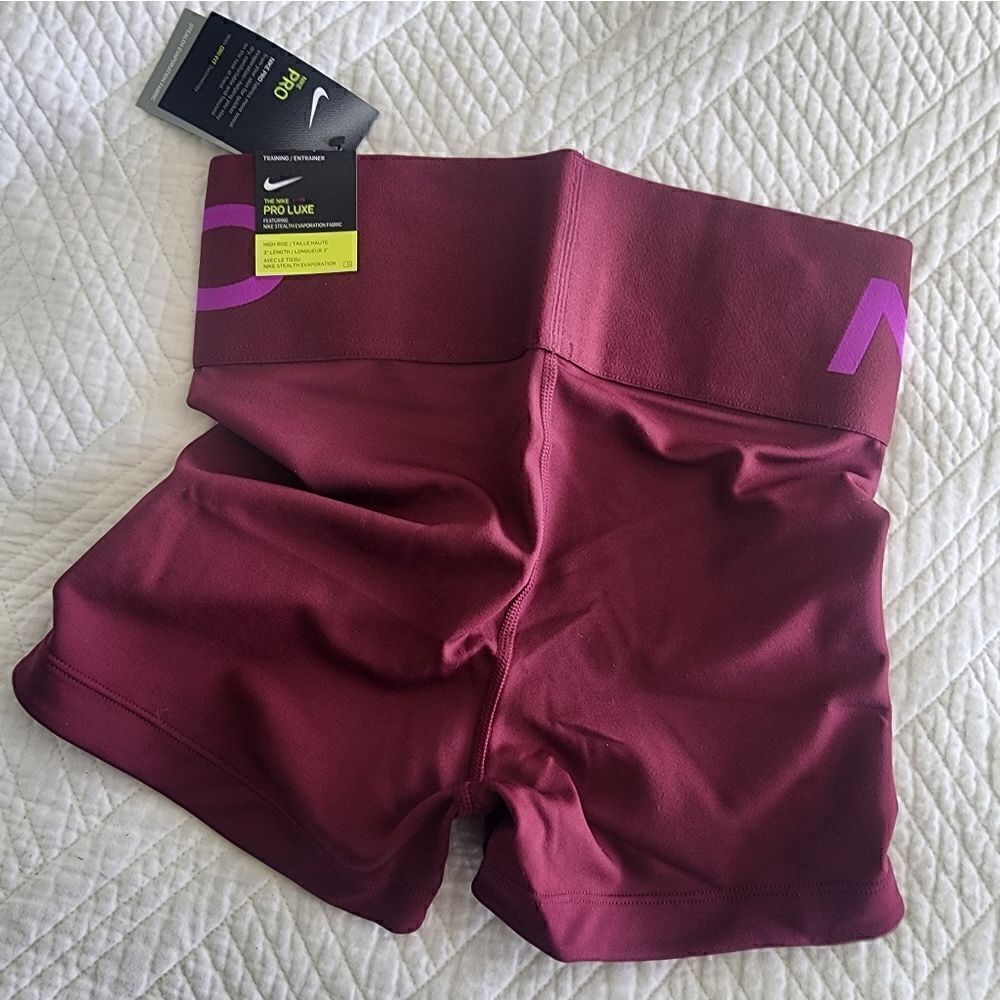 Nike sports shorts 